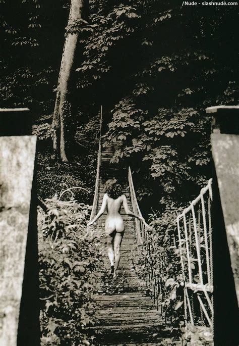 Christy Turlington Nude To Take Us Over The Bridge Photo Nude
