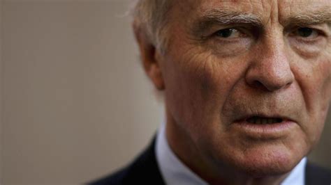 Max mosley, the former president of motorsport's world governing body, fia, has died at the age of 81, an fia spokesperson told cnn on monday. Sex-Party-Bilder: Max Mosley, gefangen im Netz von Google ...