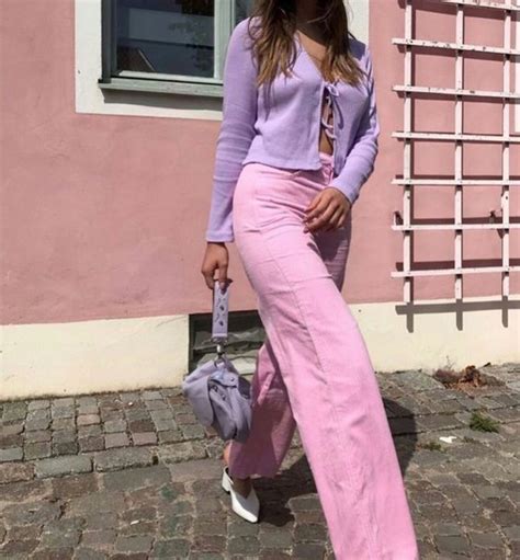How To Wear Pink Pants 19 Outfit Ideas And Styling Tips