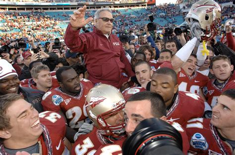 Former Wvu Coach And College Football Hall Of Famer Bobby Bowden Dies