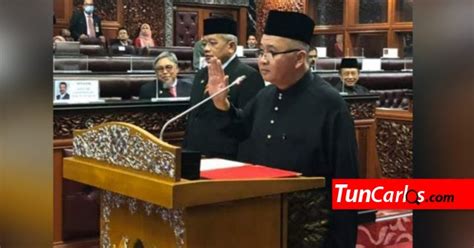 Accusations that the chinese are sidelined politically ignore the fact that it is power sharing that has made this country prosper. Zahid Md Arip, Rais Yatim antara 5 angkat sumpah sebagai ...