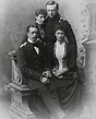 Siblings Grand Duke Ernest Ludwig of Hesse, Princess Alix of Hesse with ...