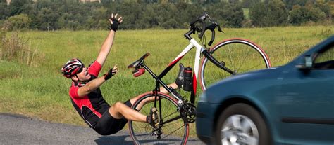 cycling accidents avoid the most common injuries and causes