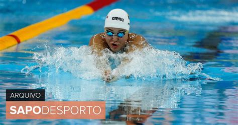 Campeã olímpica e mundial de natação termina carreira aos 22 anos