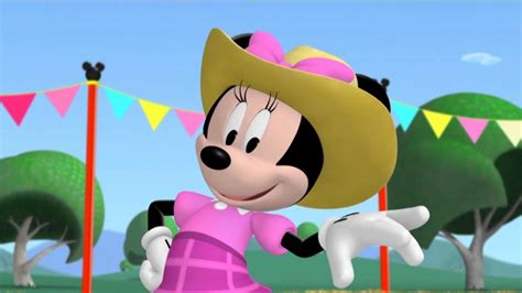 Mickey mouse, el más veterano de la factoría disney enseñará a los más pequeños nociones básicas de matemáticas y relaciones sociales. La Casa de Mickey Mouse - Cantando en La casa de Mickey ...