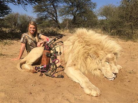 Texas Cheerleader Kendall Jones Sparks Online Outrage With Hunting Photos