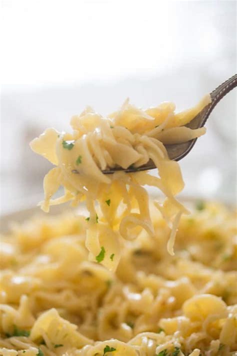 Buttered Noodles With Garlic And Parmesan Its All About Home Cooking