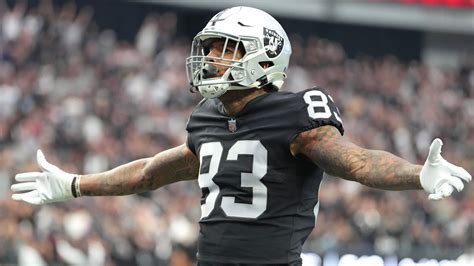 Giants Trade For Raiders Tight End Darren Waller The Rd Team