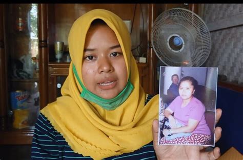 Sinta Sudah 17 Tahun Hilang Kontak Dengan Ibunda Yang Kerja Di Malaysia
