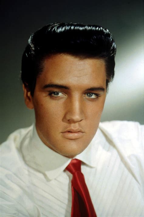 Was elvis presley's death really caused by a heart attack? There's A Theory That Elvis Faked His Death And Went On To ...