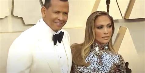 Jennifer Lopez Reportedly Blamed Alex Rodriguez For Losing 500k Wedding Deposit Micky