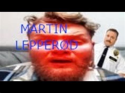 Programledere er henrik farley, jonis josef og martin lepperød. 4ETG Martin Lepperød out of context - YouTube