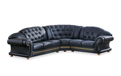 It comes in an assortment of designs that will leave you mesmerized. Classic Black Right Hand Chase Sectional Sofa Leather ...