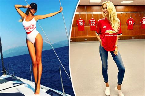 Russian Model Victoria Lopyreva Begged By Man U Fans Not To Leave