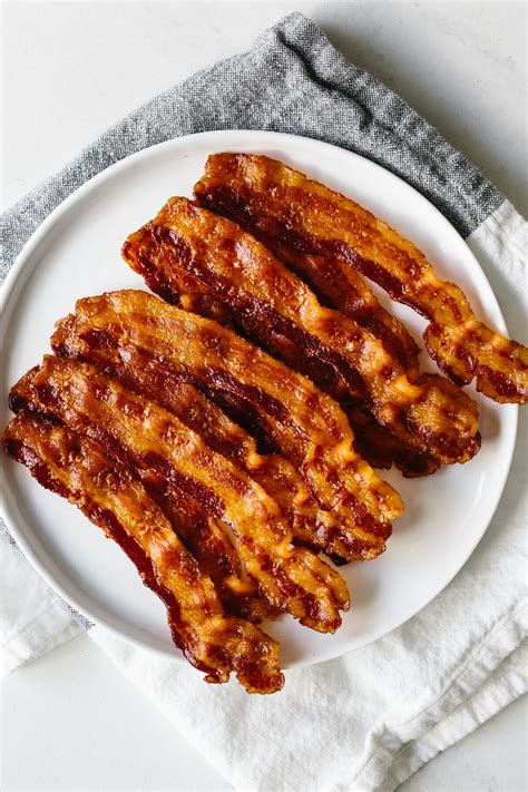 How To Cook Perfect Bacon In The Oven By Lisa Bryan Top Chef Recipe
