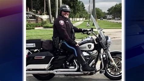 Motorcycle Officer Dies Following Crash In Pembroke Pines Police Shut