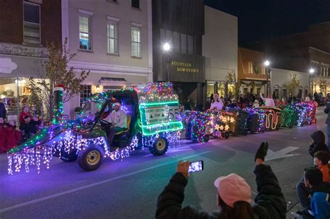 City Street Dept Grinch Top 2018 Parade Float Contest Winners The