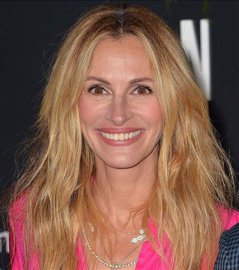 Apr 01, 2021 · one actor who is definitely in the latter category is julia roberts. JULIA ROBERTS at Homecoming Premiere in Los Angeles 10/24/2018 - HawtCelebs