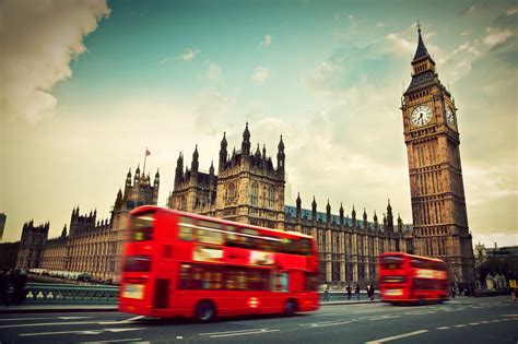 Top 10 Tourist Attractions of London | Amazing Places