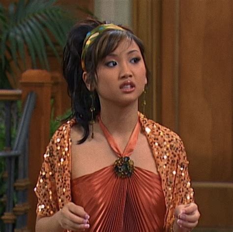 S Pink Aesthetic London Tipton Zack Y Cody S Outfits Brenda Song London Outfit