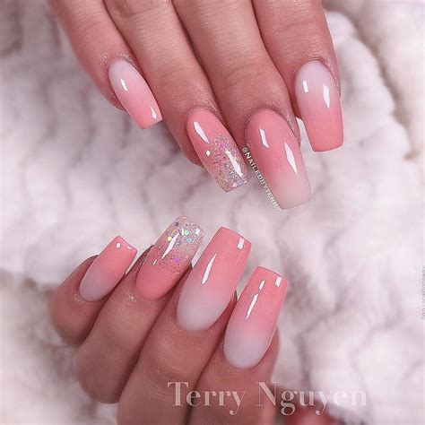 Kiara Sky 2oz Pure White Dip Powder Ombre Gel Nails Pink Ombre