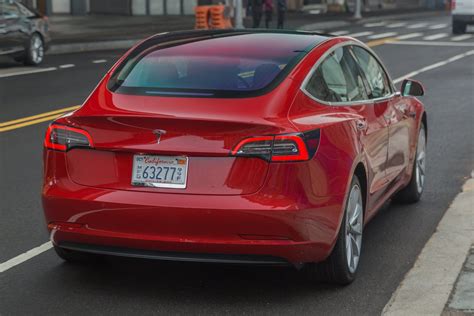 Teslas Model 3 Isnt An Suv But You Can Almost Use It Like One Tsla