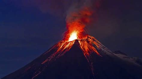 Los 10 Volcanes Más Peligrosos De América Latina Youtube