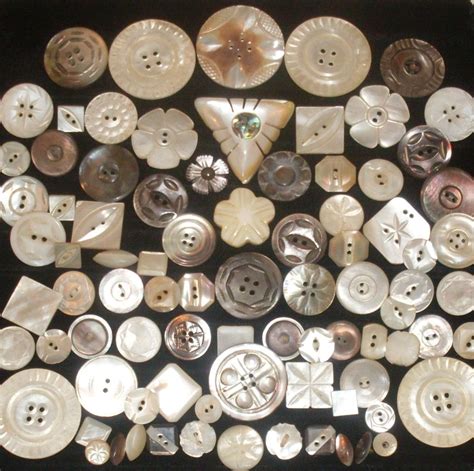 Great Lot 85 Vintage And Antique Carved Mop Mother Of Pearl Buttons