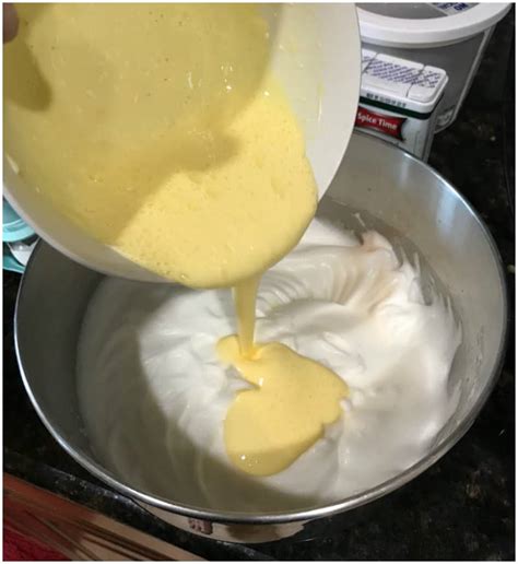The dough is leavened by baking powder and soda in place of yeast. Recipe For Keto Bread For Bread Machine With Baking Soda : Keto Bread: A Low-Carb Bread Recipe ...