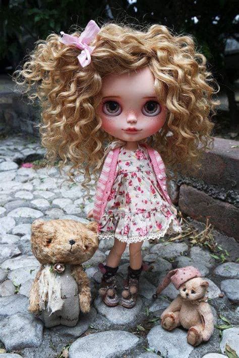 Pin By Sofia Peralta On Dolls No 2 Blythe Dolls Pretty Dolls Cute