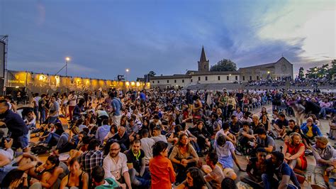 Le montreux jazz festival et bmg annoncent aujourd'hui le lancement d'une série d'albums appelée the montreux years, issue. Sebach al festival Umbria Jazz Perugia 2017