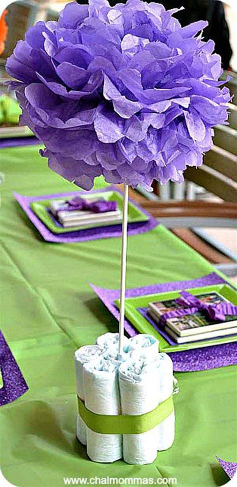 Simply string together decorations in a range of colors and sizes to make a visual showpiece over. 22 Cute & Low Cost DIY Decorating Ideas for Baby Shower ...