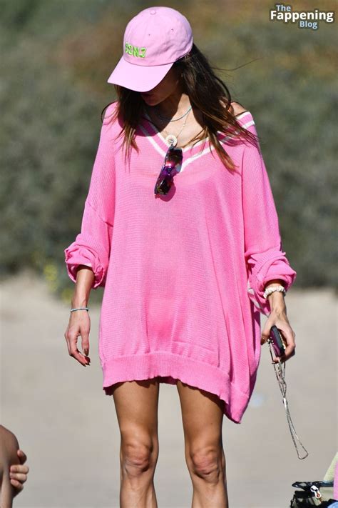 Alessandra Ambrosio Sizzles In A Pink Bikini At Santa Monica Beach 150 Photos Onlyfans