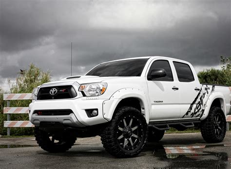 1920x1408 Toyota Tacoma Windows Wallpaper Coolwallpapersme