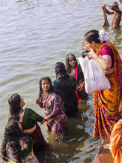 Holy Bath In The River Ganges Editorial Stock Image Image 40867779