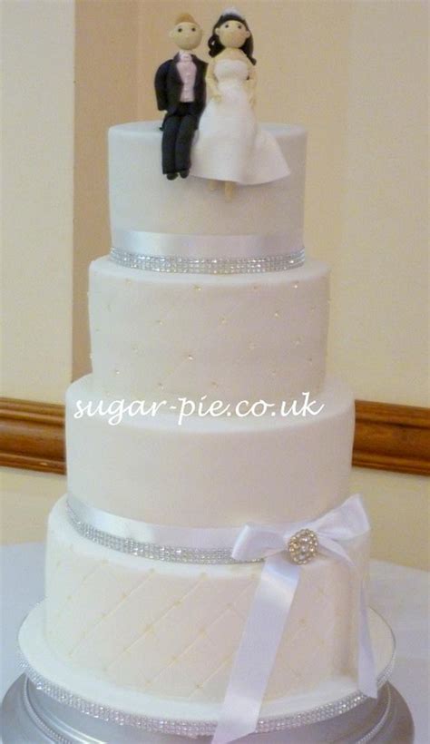 Diamante Brooch Wedding Cake Decorated Cake By Cakesdecor
