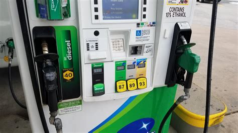 These Pump Colors Green For Gas And Black For Diesel Everywhere Else
