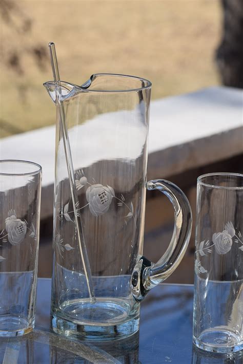 6 Vintage Libbey Etched Collins Glasses With Matching Cocktail Pitcher Mid Century Collins