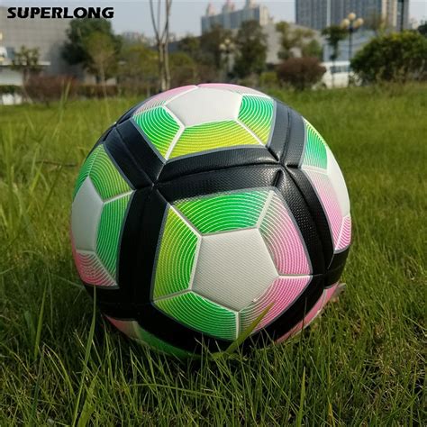 Navnet på ballen varierer avhengig av om sporten kalles fotball, fotball eller foreningsfotball. Aliexpress.com : Buy 2018 High Quality A+++ Standard ...