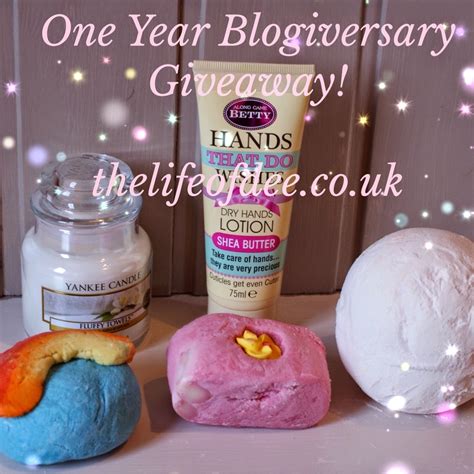 One Year Blogiversary Giveaway