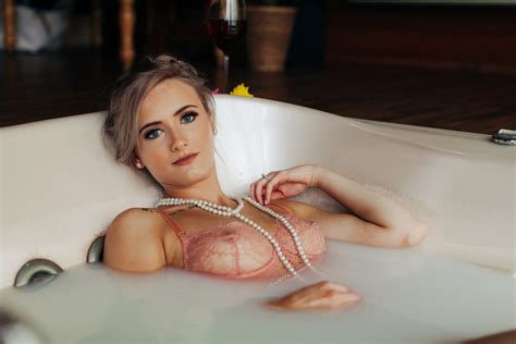 Sexy Bathtub Boudoir Porn Videos Newest Nude Shower Sex BPornVideos