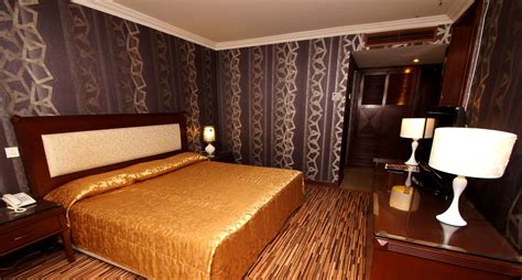 Odalarında kalmak isteyen misafirlerimiz için de rhu beach resort kapsamında belirli saatlerde oda servisi mevcuttur. 2D1N De Rhu Beach Resort Kuantan, Pahang - AMI Travel & Tours