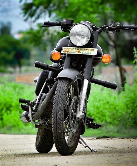 Custom built in house exhaust: Royal Enfield classic 500cc stealth black | Bullet bike ...