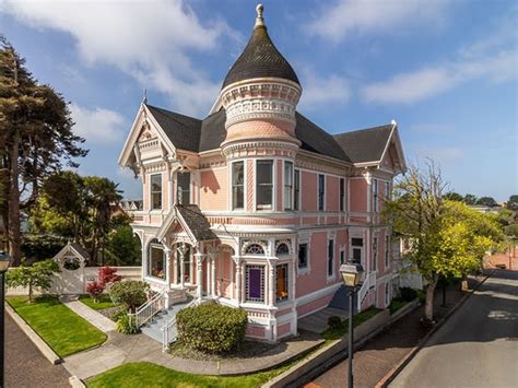 1889 Victorian Mansion For Sale In Eureka California — Captivating Houses