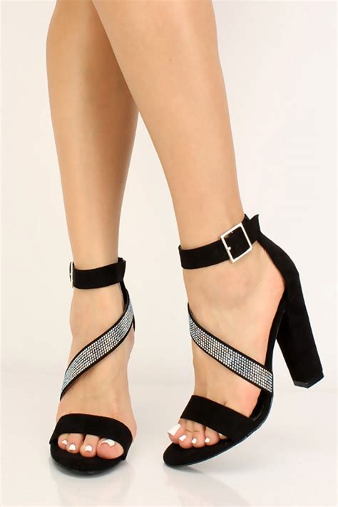 Black Strappy Rhinestone Accent Chunky Heels Shoes Post