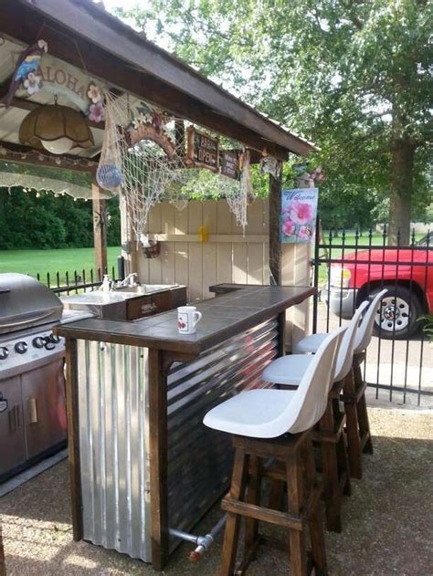 Awe Inspiring Simple Backyard Bar To Make A Nice Look Outdoor