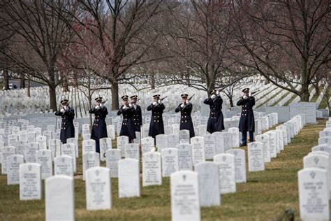 Decorated Wwii Veteran To Be Buried At Arlington