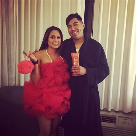 Your loofah costume will be made of 8 bundles of tulle. Loofah costume DIY 2015 | Couples costumes, Loofah costume, Diy loofah costume