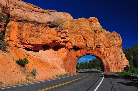 Red Arch Road Tunnel On The Way To Bryce Canyonbryce Canyon National