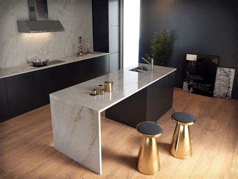 Cuisine Noire Avec Plan De Travail En Marbre Cosentino Modern Kitchen